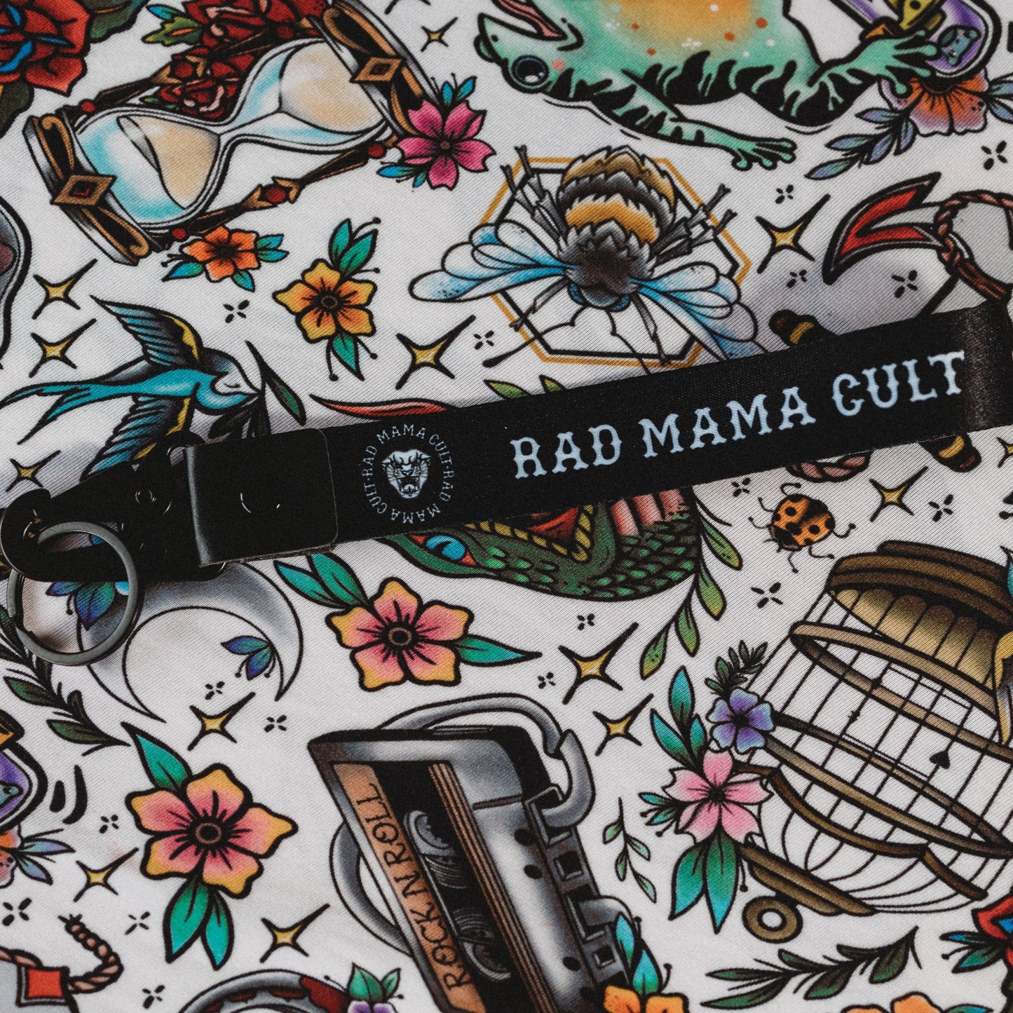 Rad Mama Cult Short Chain Lanyard